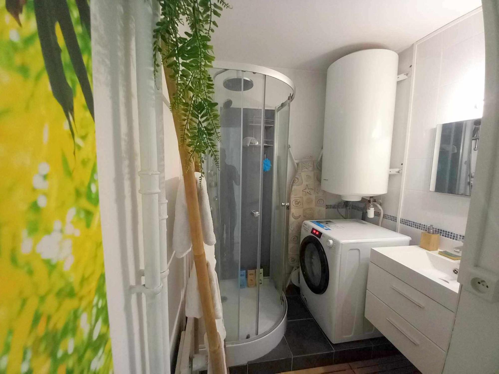 T3 57M2 Avec Balcon Proche Gare Sncf, Wifi Et Cafe Et The Offerts Apartman Orléans Kültér fotó